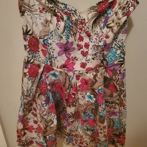 Strapless sweetheart floral dress